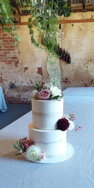 Quintessential Cakes