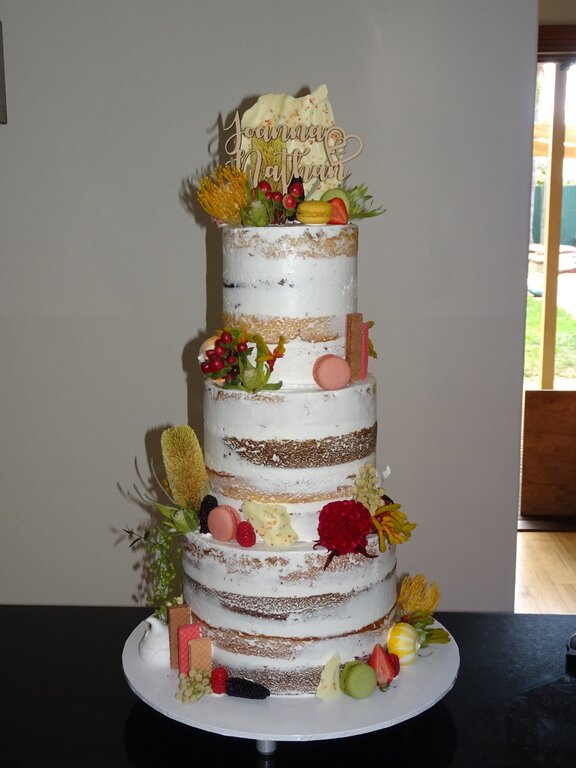 Scrummy's Cakes and Pastries