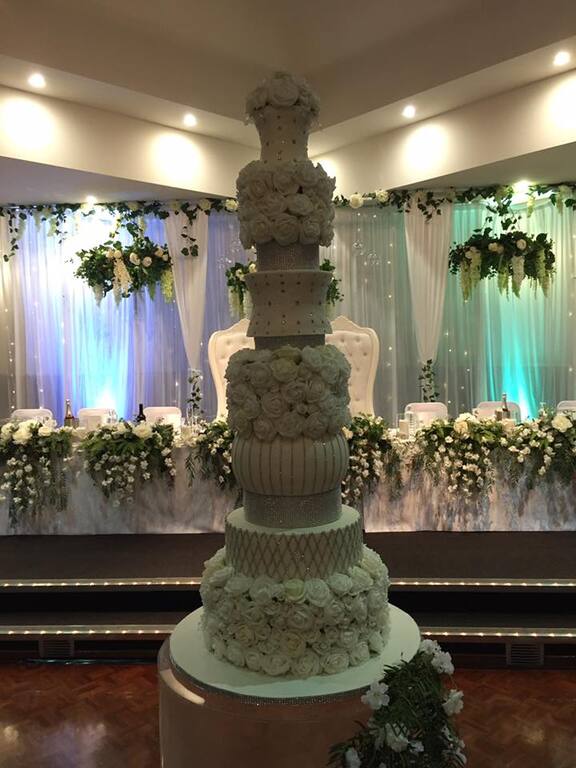 Scrummy's Cakes and Pastries