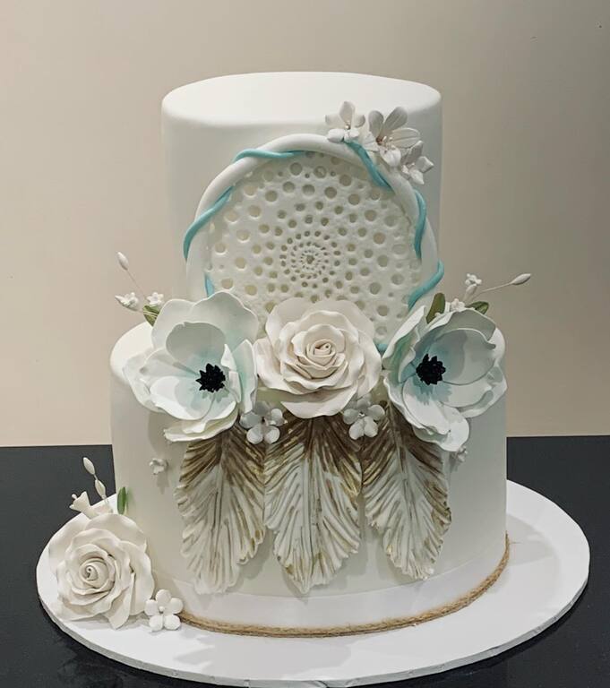 Scrummy's Cakes and Pastries