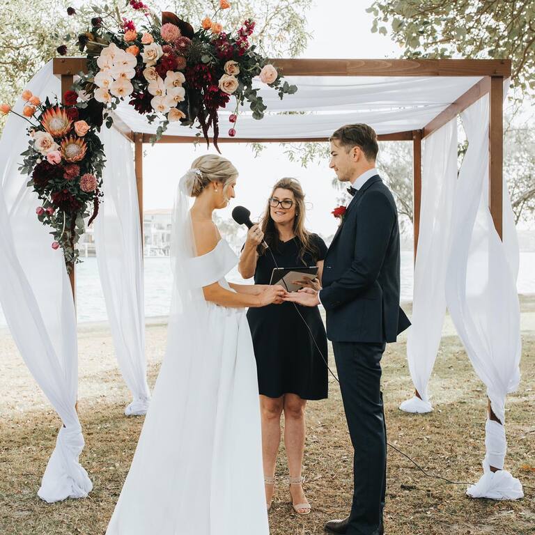 Lovebirds Civil Celebrant