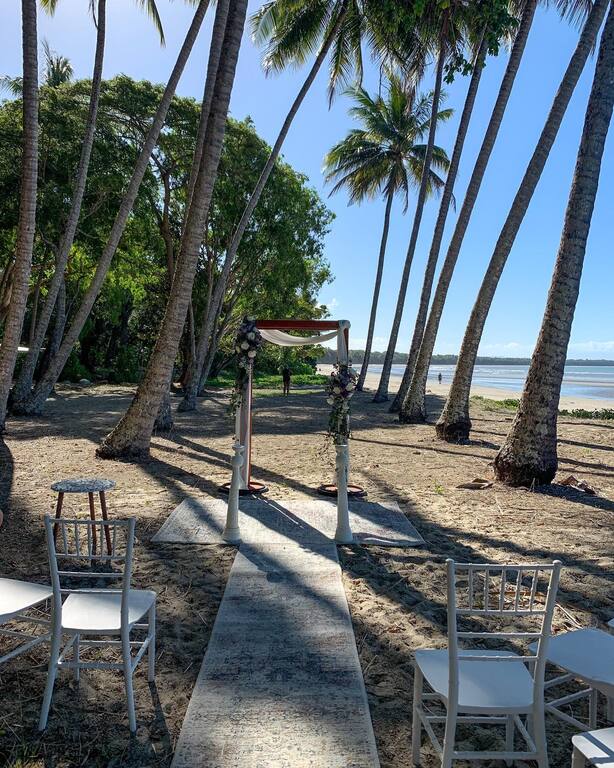 Port Douglas Wedding Arches