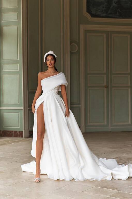 Be A Star Bridal & Alterations