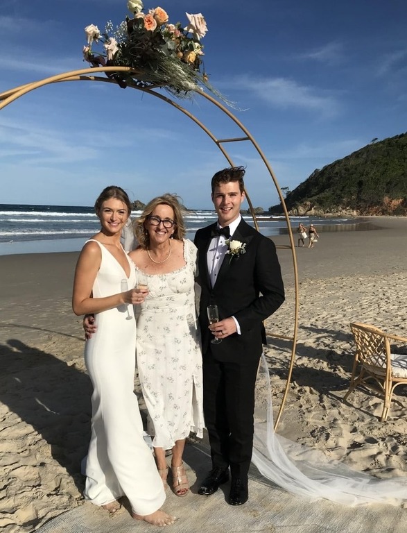 Leanne Booker Celebrant