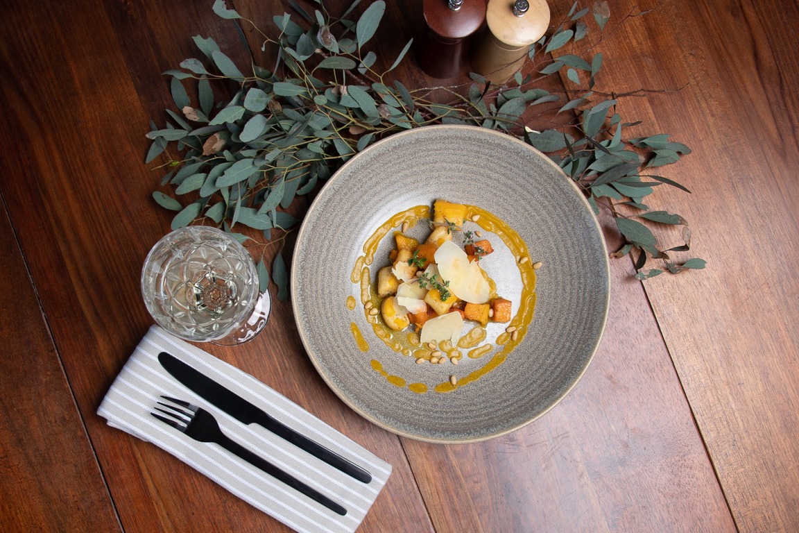 THE RK GROUP corporate & event catering