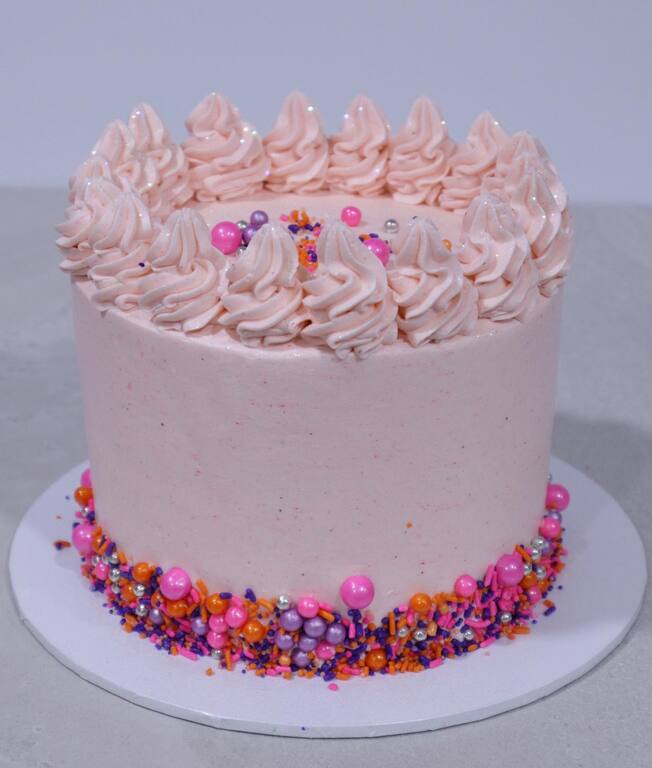 Sweet Poison Cakes - Cakes - Hunter Valley - Weddinghero.com.au