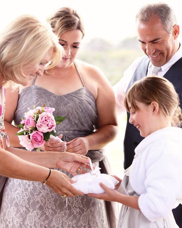 Lisa Hunt-Wotton Celebrant