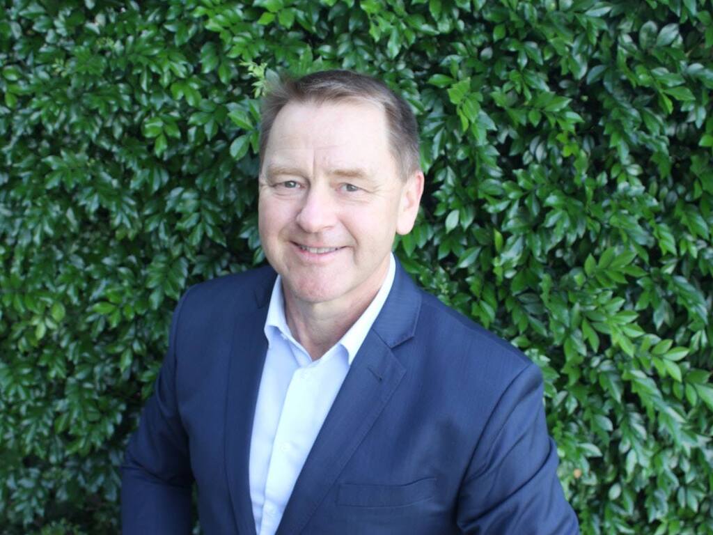 Andrew Sinclair Marriage Celebrant