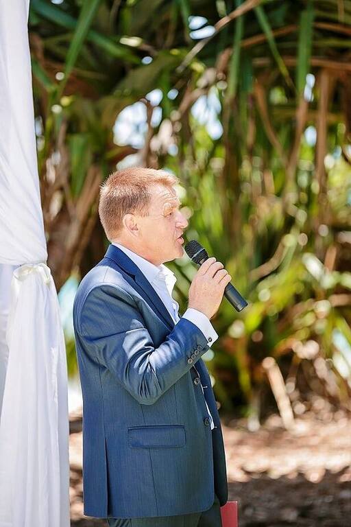 Andrew Sinclair Marriage Celebrant