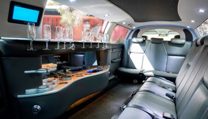 In Vogue Limousines