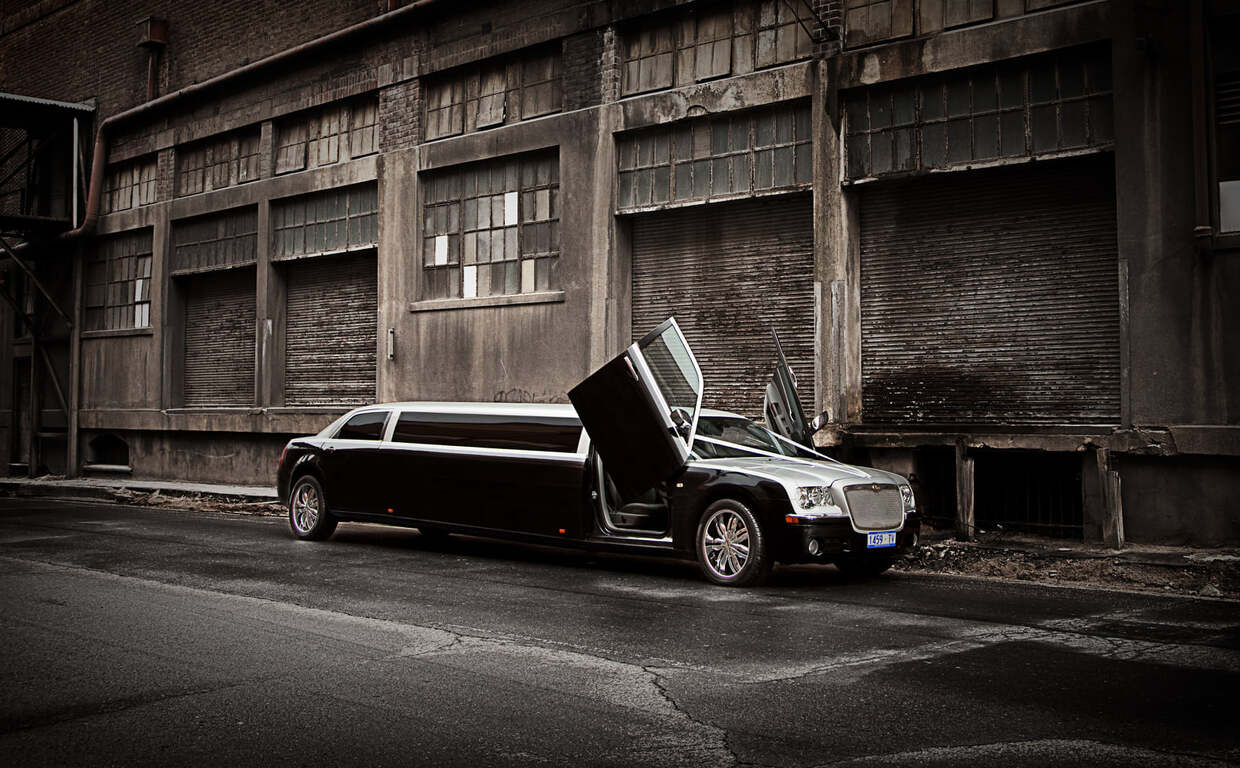 Silvercrest limousines