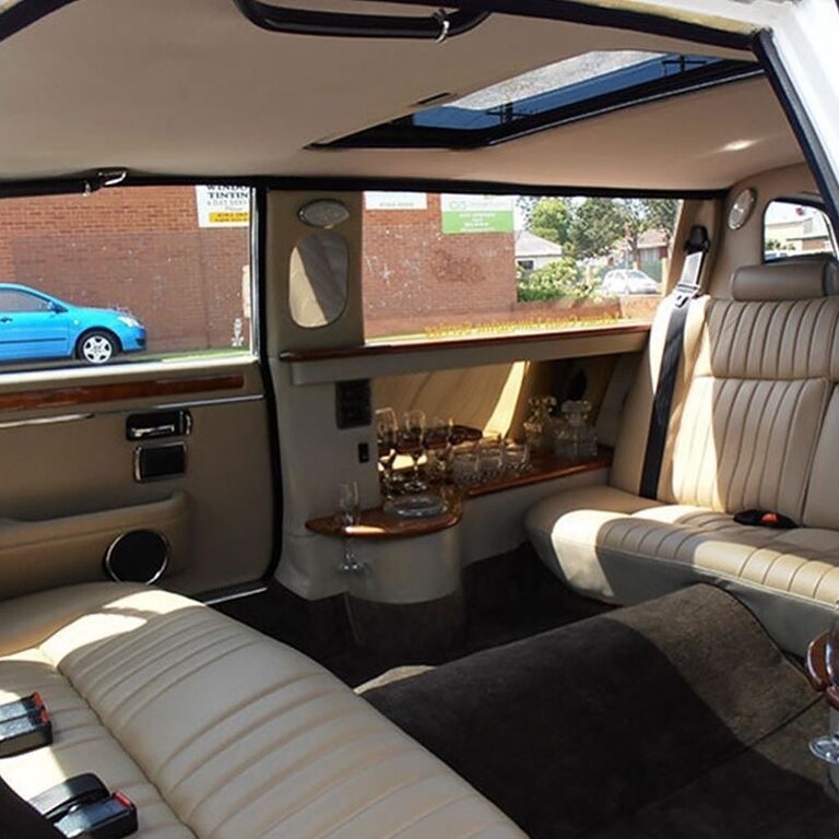 Leisure Coast Limousine Service