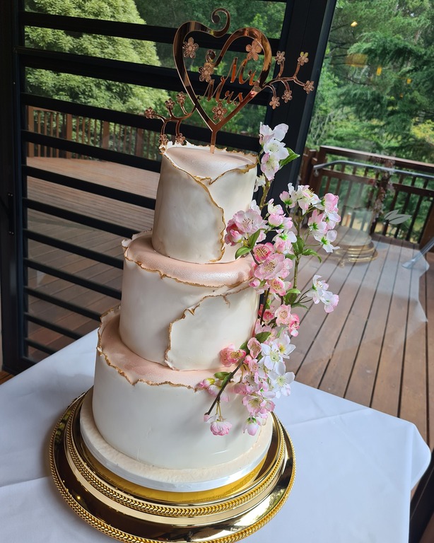 Cakes By Rosa