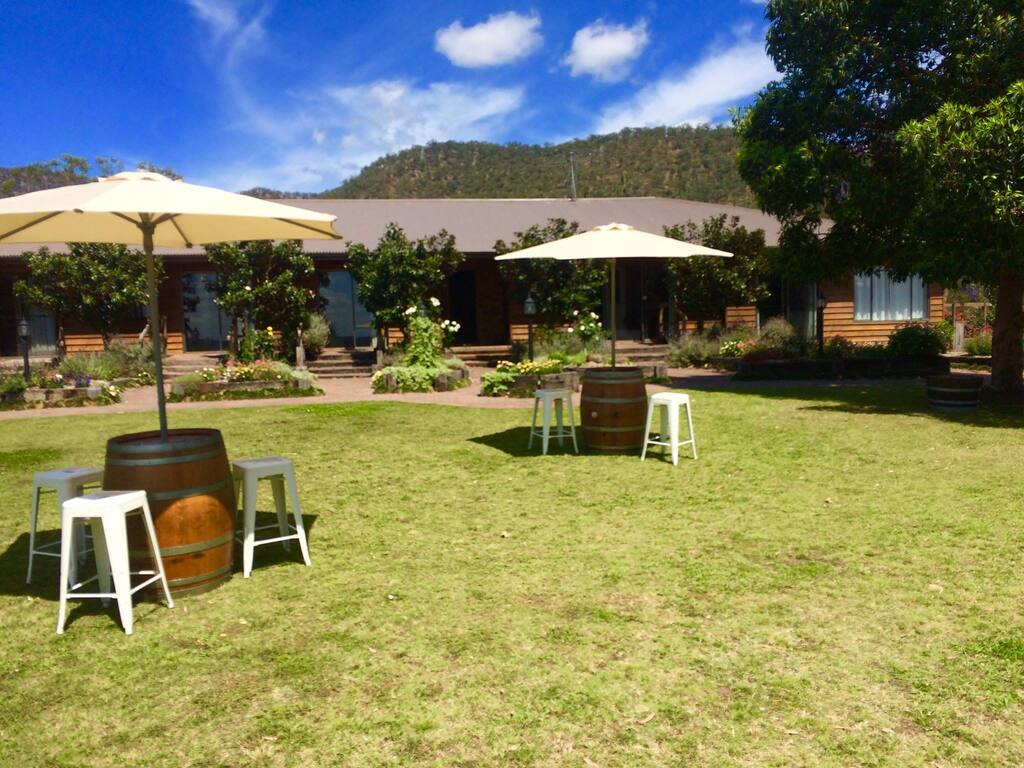 Hunter Valley Wine Barrel Hire