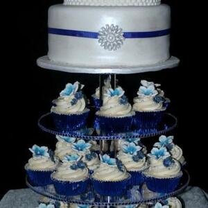 Naomi's Shaken & Baken