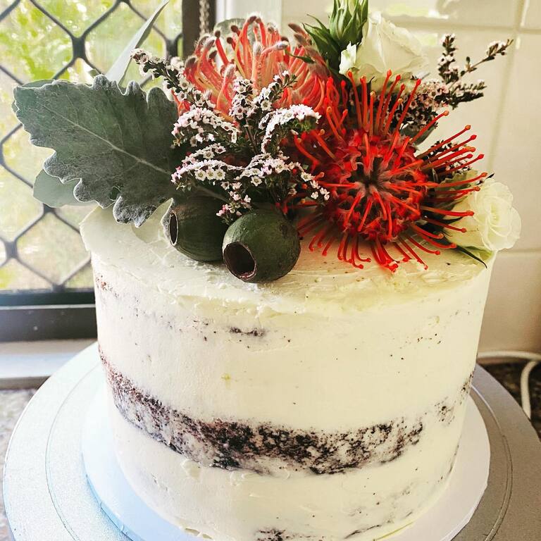 Pretty Petals Cake Creations