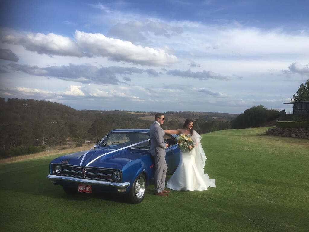 Hot Classic Wedding Cars