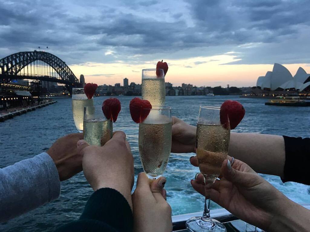 Captain Cook Cruises