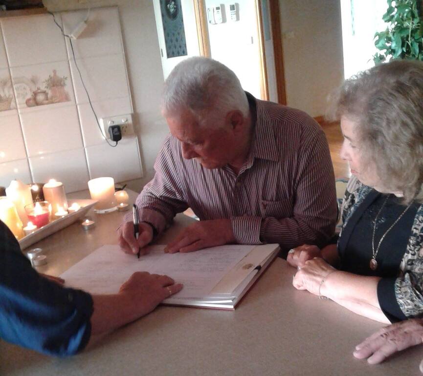 Lexie Gloger - Can Do Ceremonies