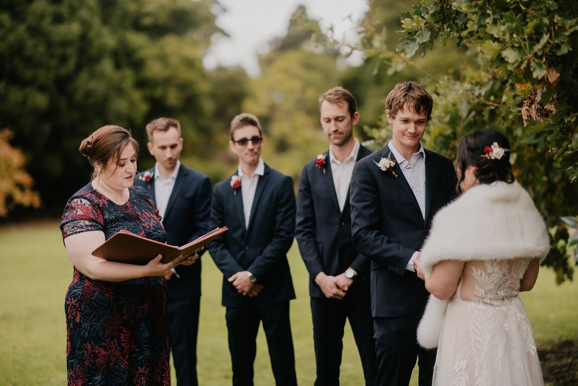 Lexie Gloger - Can Do Ceremonies