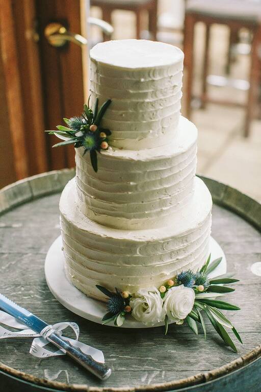 Lily May Cake design