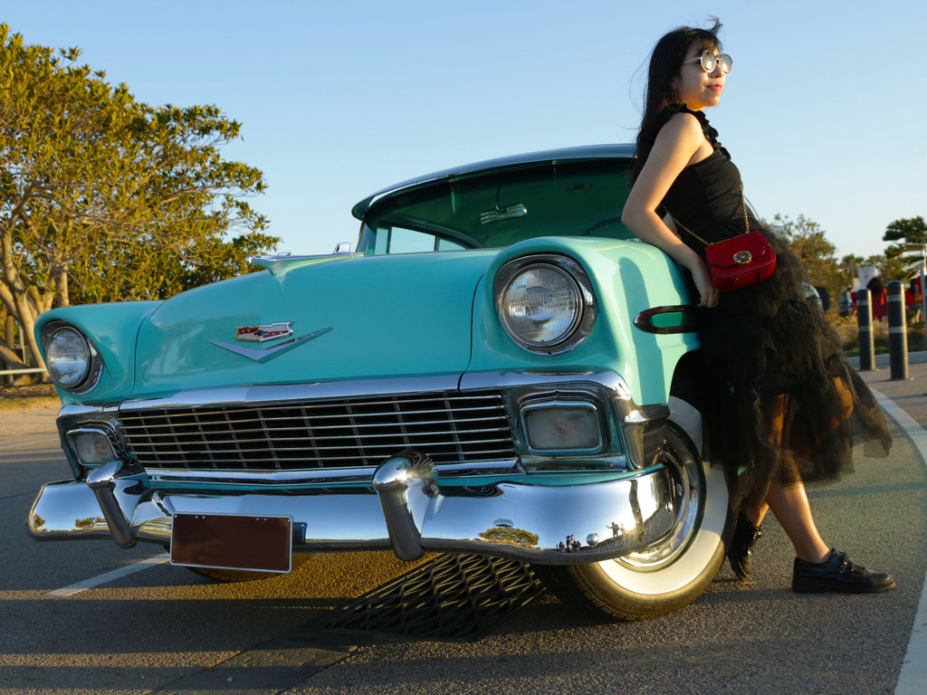 d'Luxe Classic Wedding Cars