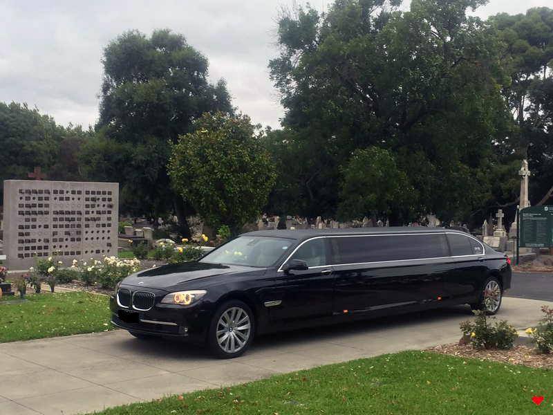 LOVE LIMO - BMW 7 SERIES STRETCH LIMO