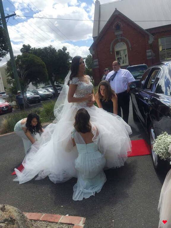 LOVE LIMO - BMW 7 SERIES STRETCH LIMO