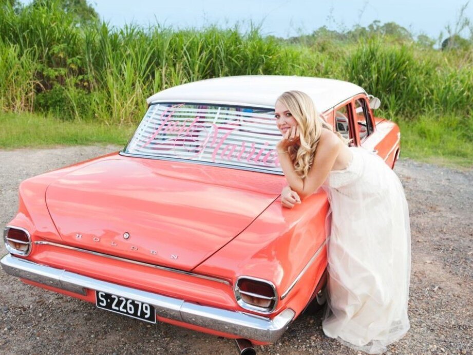 Pinkys Classic Wedding Cars