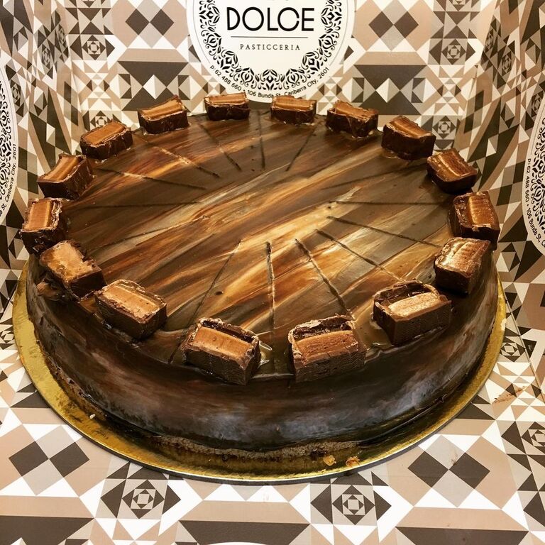 Dolce Cakes
