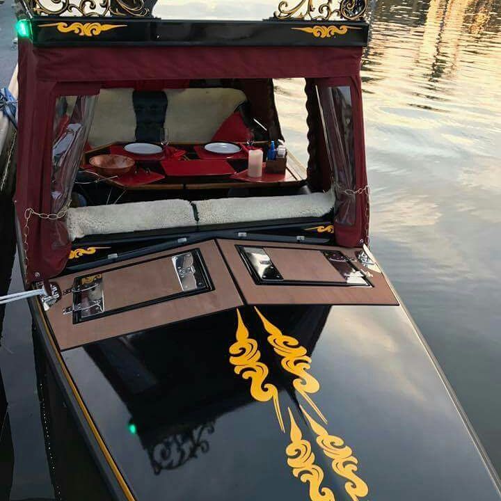 Golden Gondola Cruising