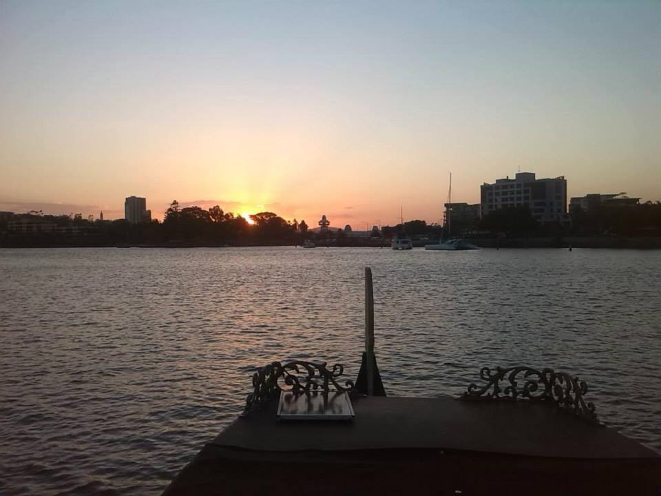 Golden Gondola Cruising