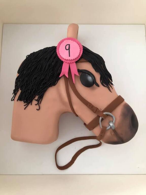 Steph’s Cakes and Sweets