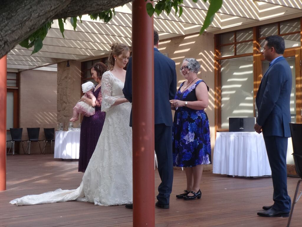 Lisa Joy Teasdale Life Celebrant