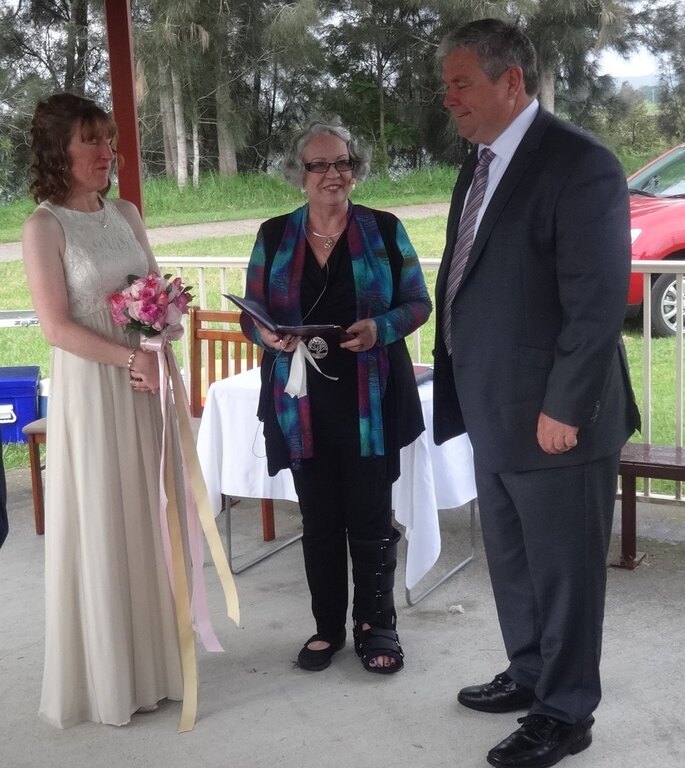 Lisa Joy Teasdale Life Celebrant