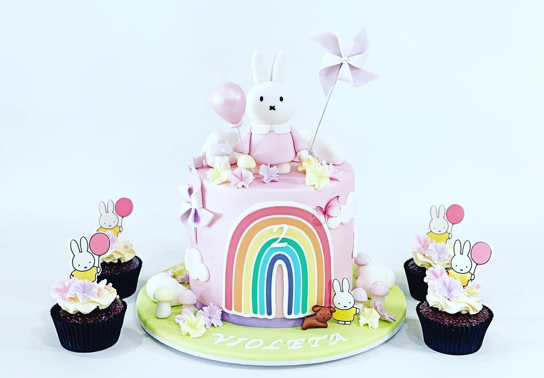 Jackie’s Phenomenal Cakes