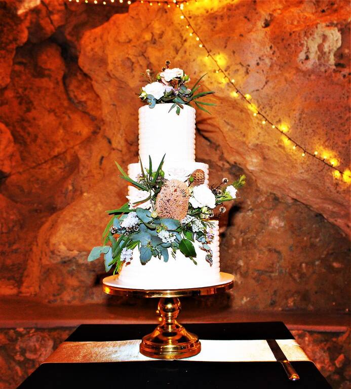 Del’s Cake Designs