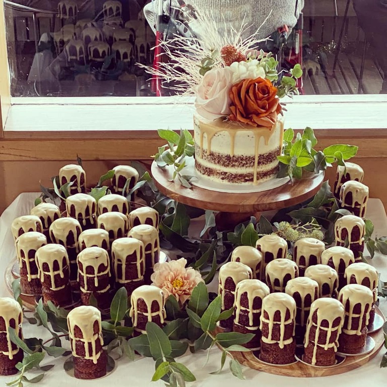 Elaine’s Cakes