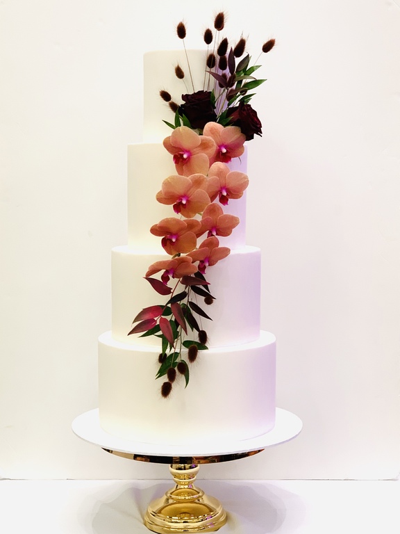 Update more than 73 affordable wedding cakes best - in.daotaonec