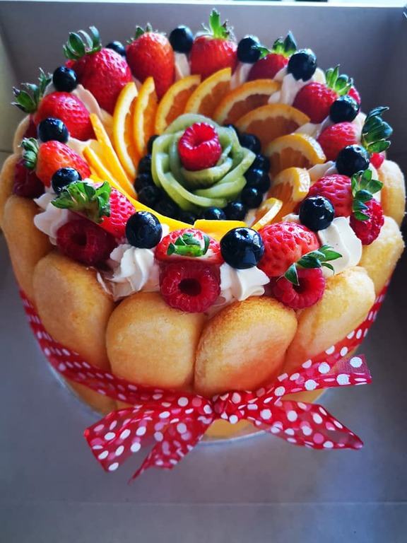 Delicious Romanian Cakes