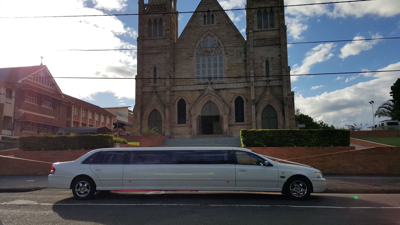 All Limousine Transfers - Rental Car - Brisbane - Weddinghero.com.au