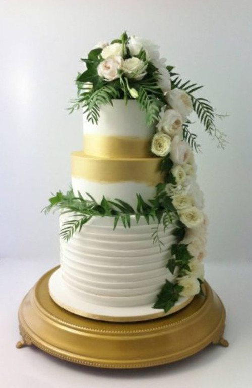 SugarLily Cakes & Confectionery