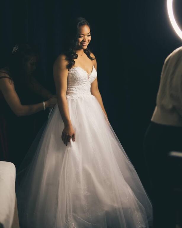 Adelaide Brides and Bloom