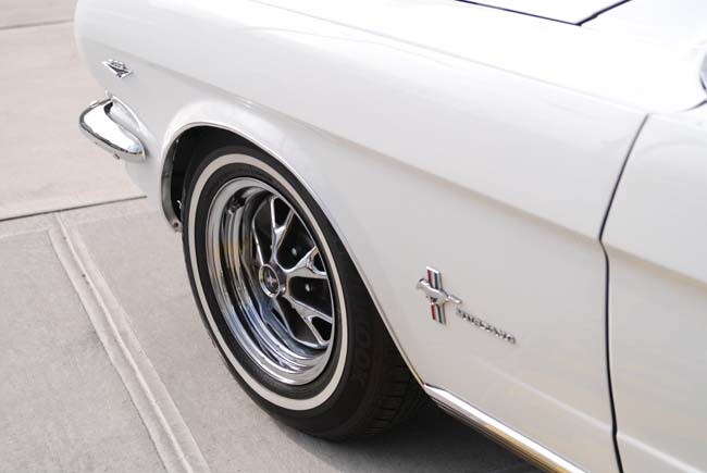 Sydney Mustangs Wedding Cars