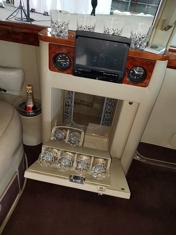 CJ's Limousine Services