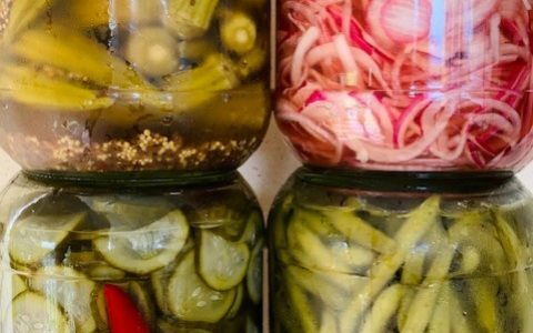 JR's Smokehouse Barbecue