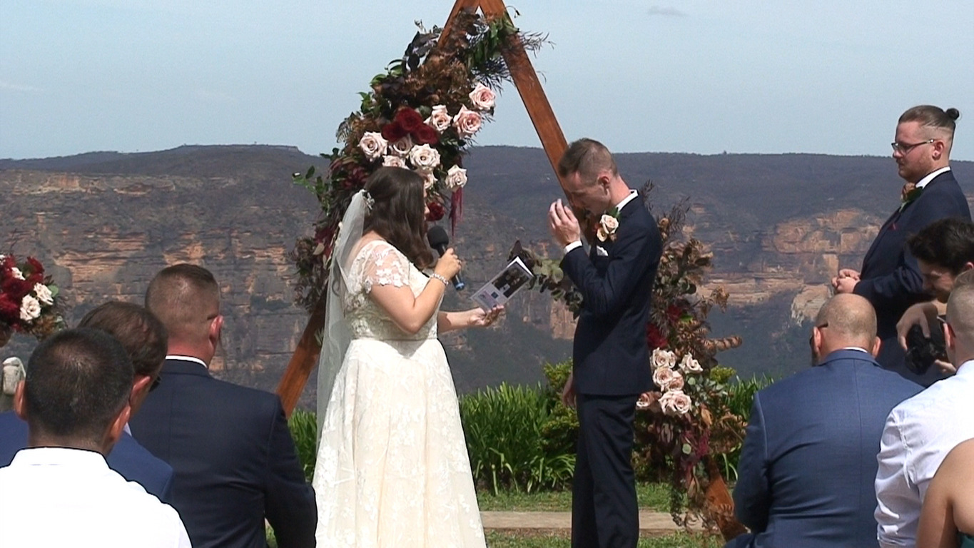 Lou Szymkow - Authorised Celebrant