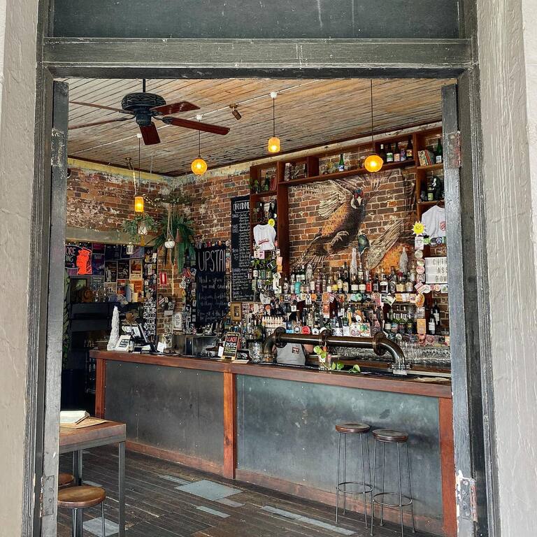 Bloodhound Bar