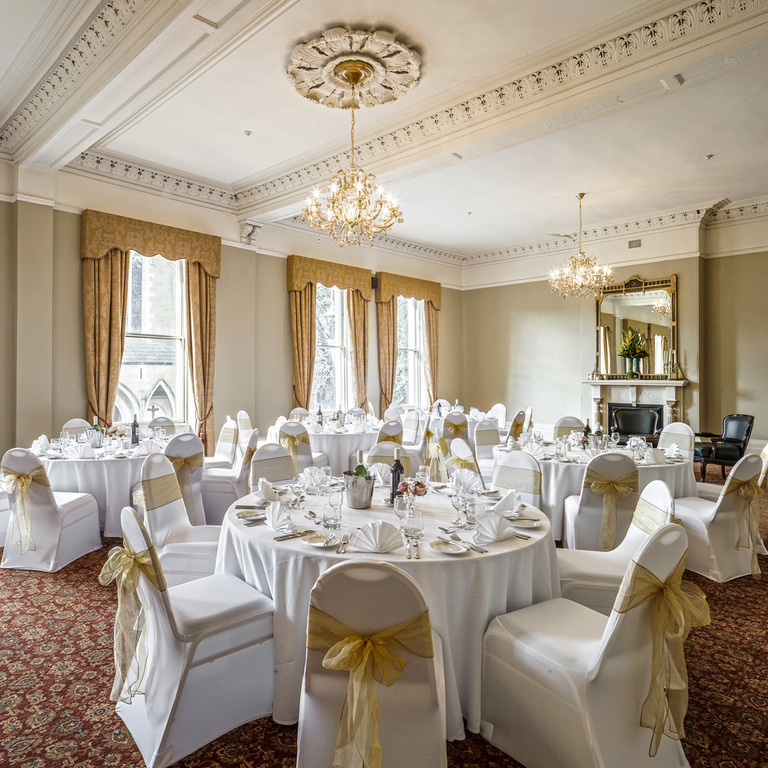 Hadley's Orient Hotel