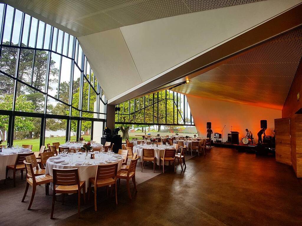 Peppermint Bay Hotel